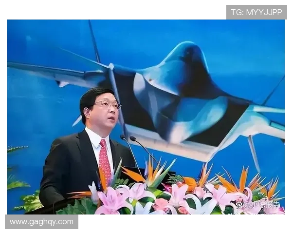 羽毛球传奇杨伟的职业生涯回顾与未来展望对话录 羽毛球传奇杨伟的职业生涯回顾与未来展望对话录